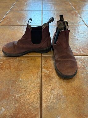 Girl’s Blundstone Boots